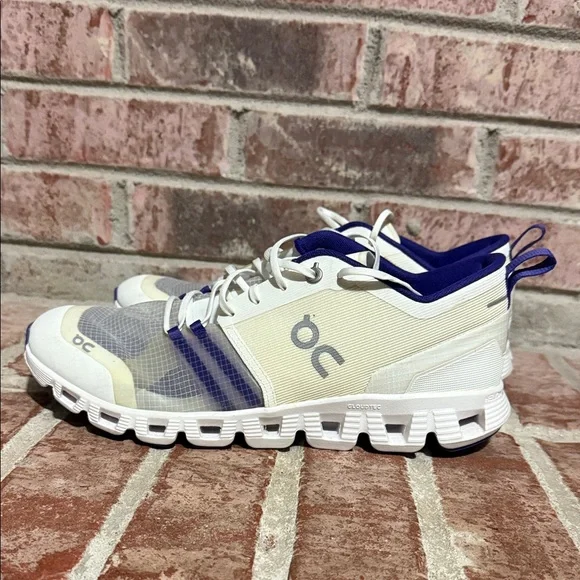 Mens On Cloud Versa lifestyle Running White and Purple Athletic Shoes size 8.5 - Picture 4 of 14